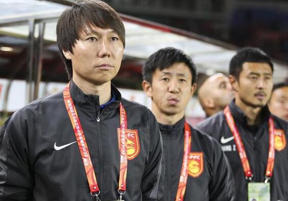 据LCK官方消息，将于12月22日本周四开启LCK2022年度颁奖典礼，并将在多个频道开启直播